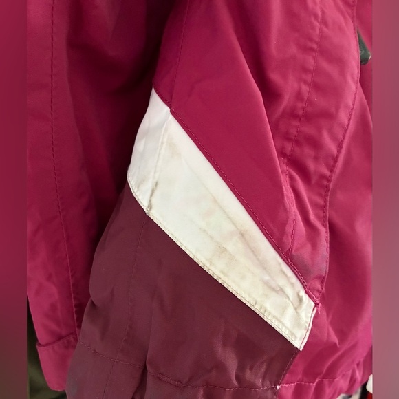 North Face Women’s Pink/Cranberry Hooded HyVent Winter Ski Jacket; Size S/P - Picture 12 of 14